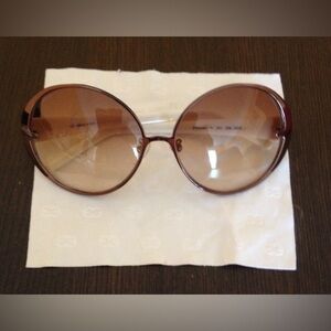 Elegant Brown Sunglasses